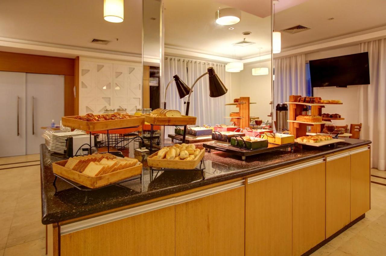 Quality Suites Oscar Freire San Paolo Esterno foto